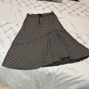 Max Studio Skirt—Medium